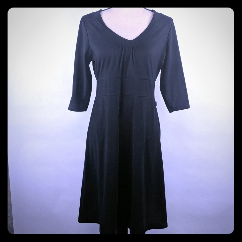 Eddie Bauer stretchy black dress size large